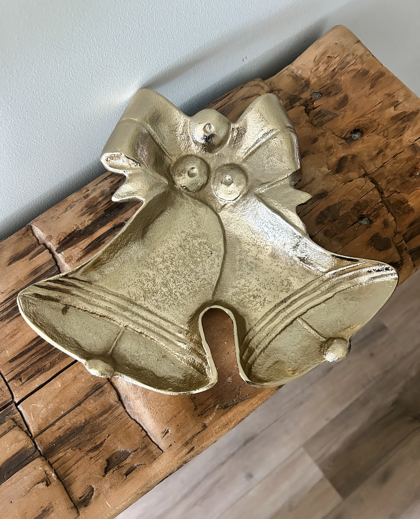 Gold Aluminum Bell Tray