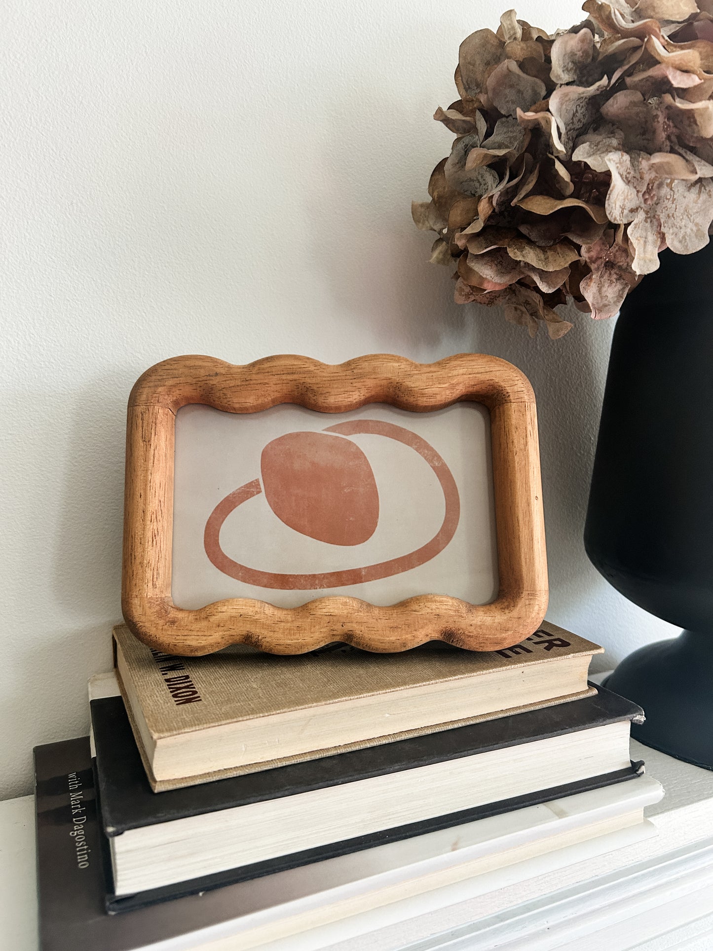 Rubberwood 4 x 6" Scallop Frame