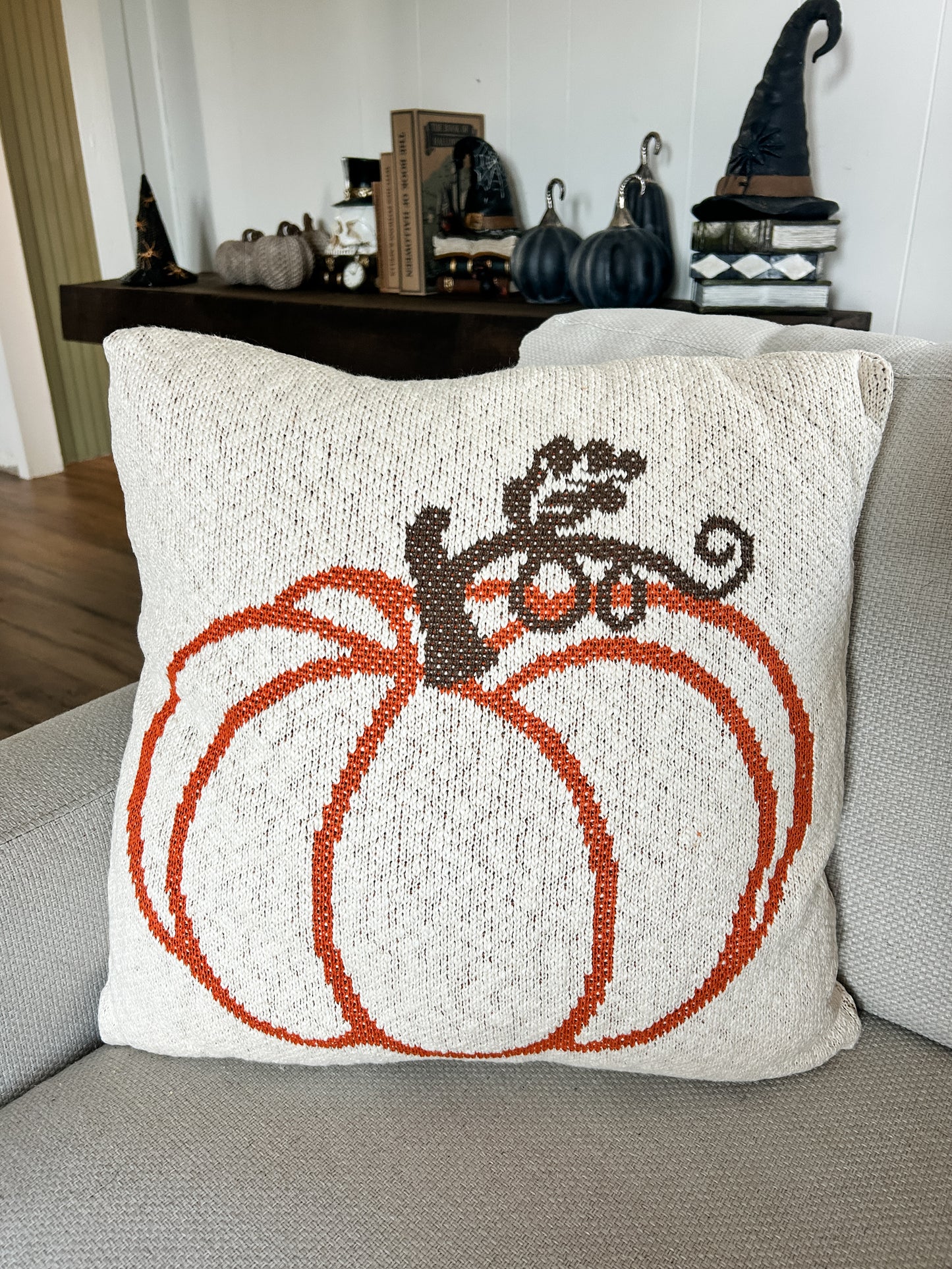 Cotton Knitted Pumpkin Pillow