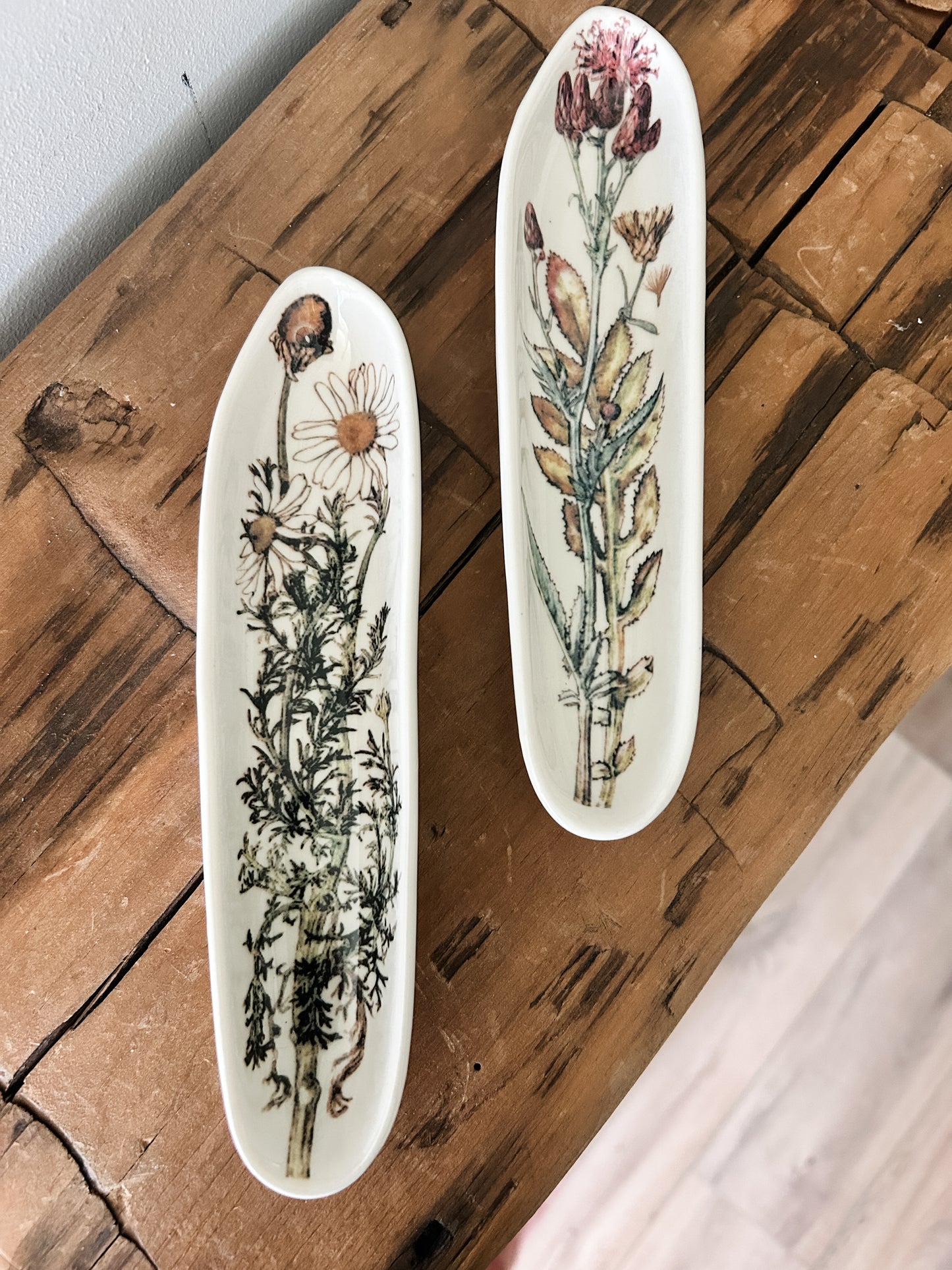 Floral Organic Stoneware Small Dish Assorted