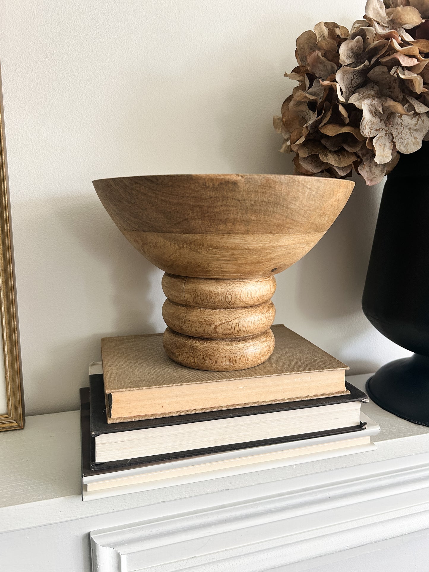 Ribbed Mango Wood Footed Bowl