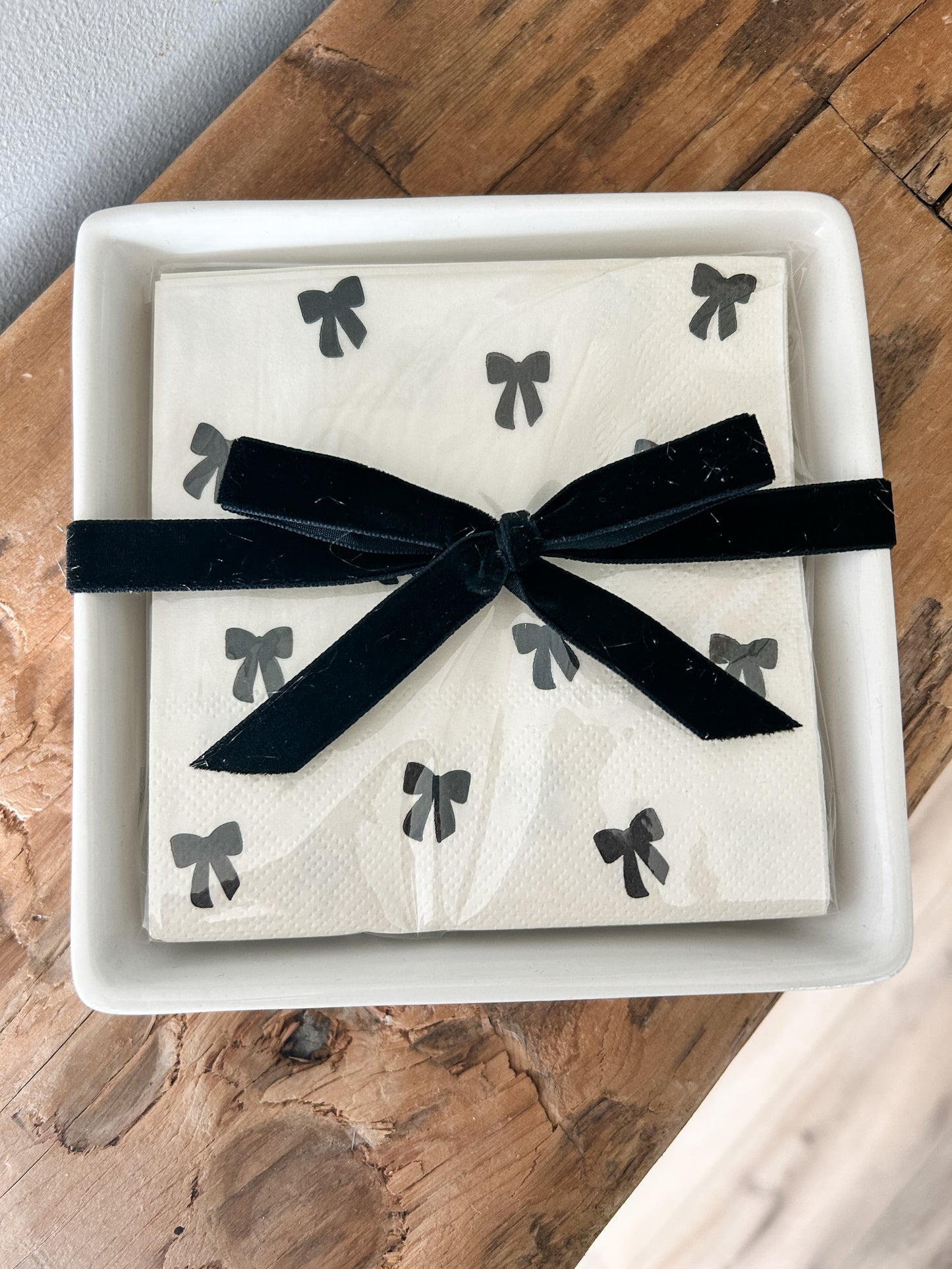 Ribbon Napkin & Ceramic Tray Hostess Gift