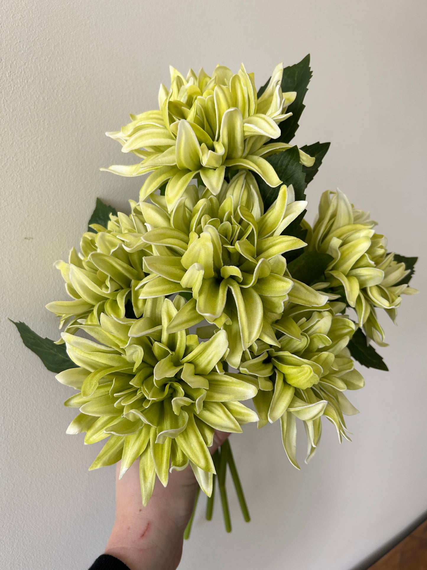Green Real Touch Dahlia Bundle