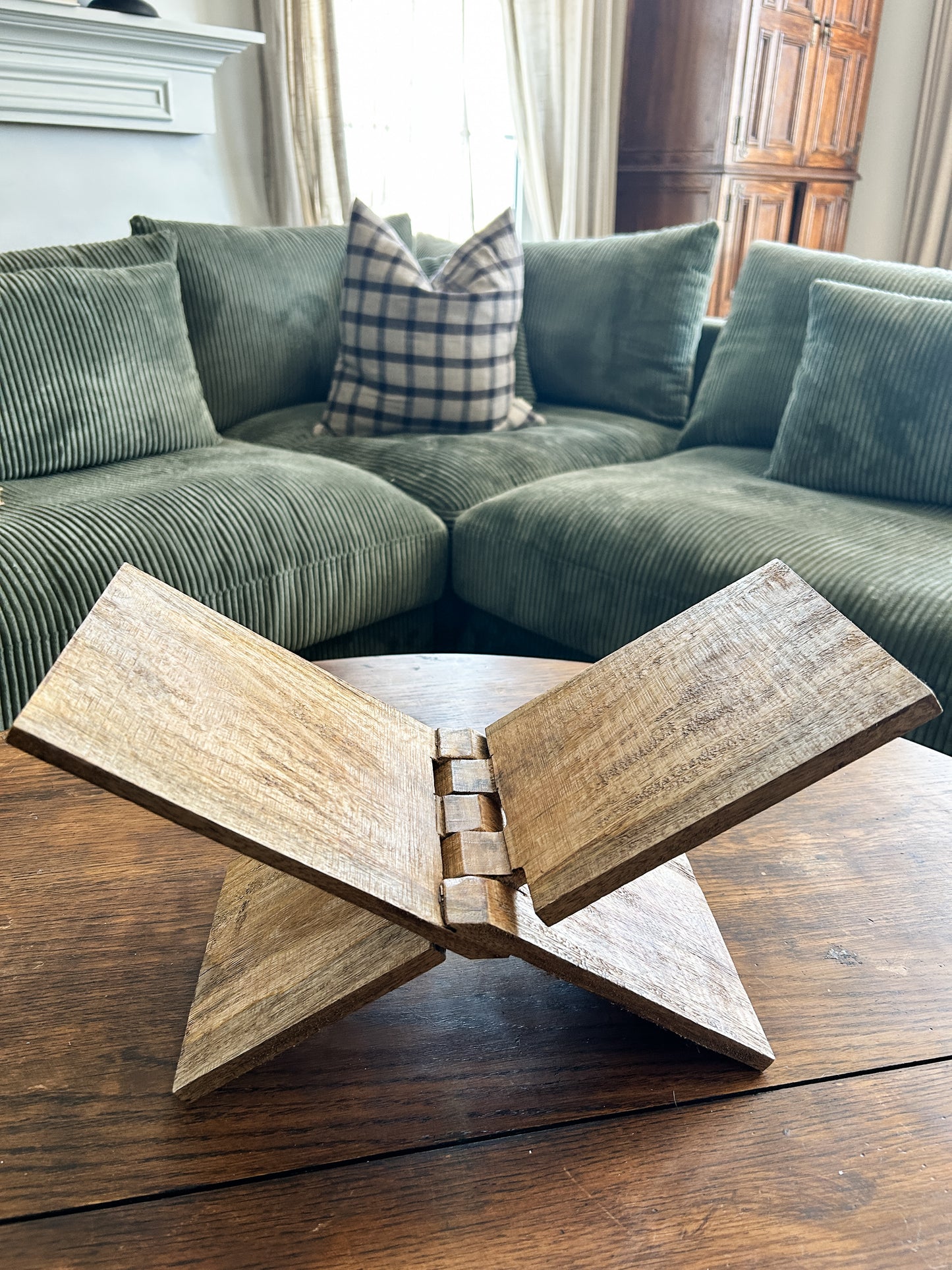 Natural Wood Book/Magazine Holder