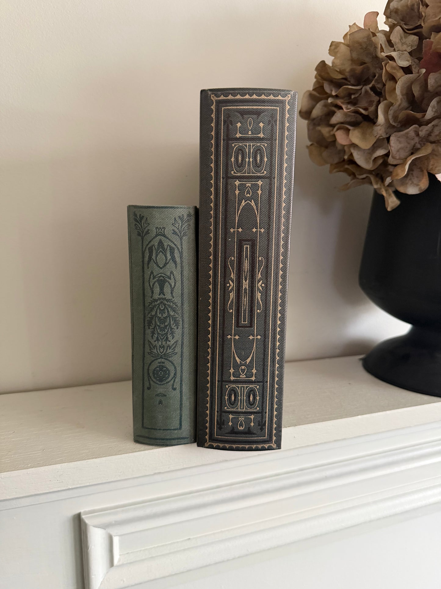 Bird Nest & Rabbit Storage Book Set