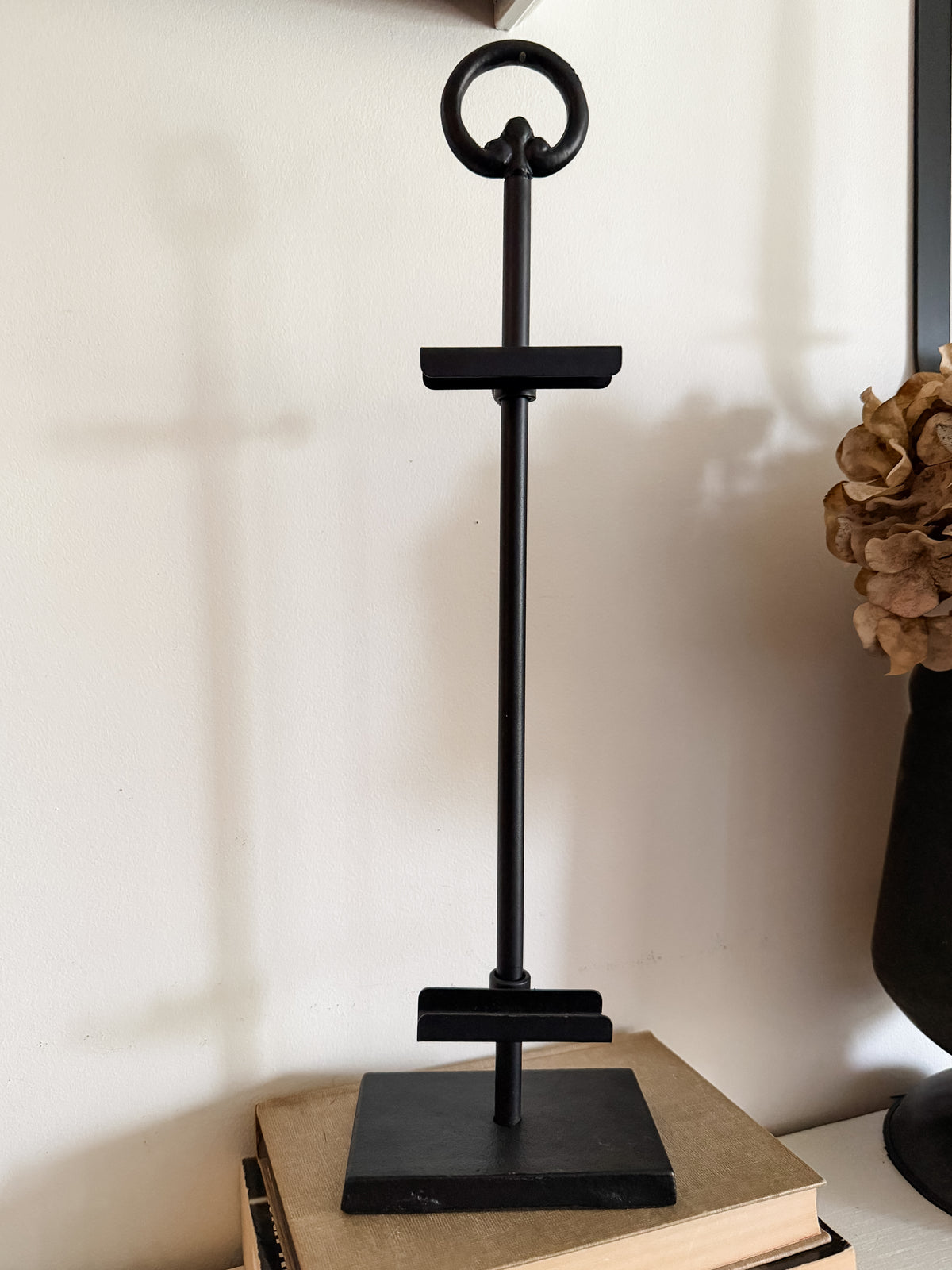 Black Tabletop Art Easel