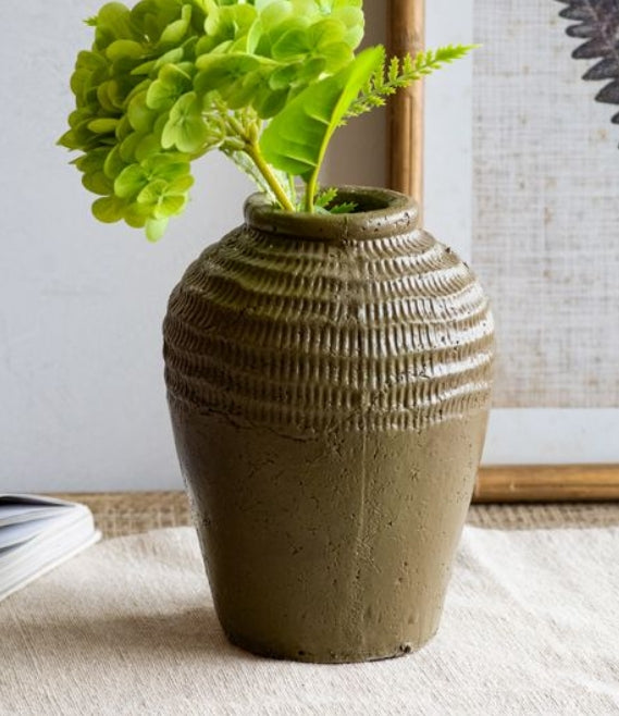 Brown Pattern Line Vase