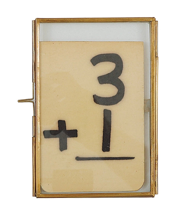 Brass 4x6 Glass Photo Frame