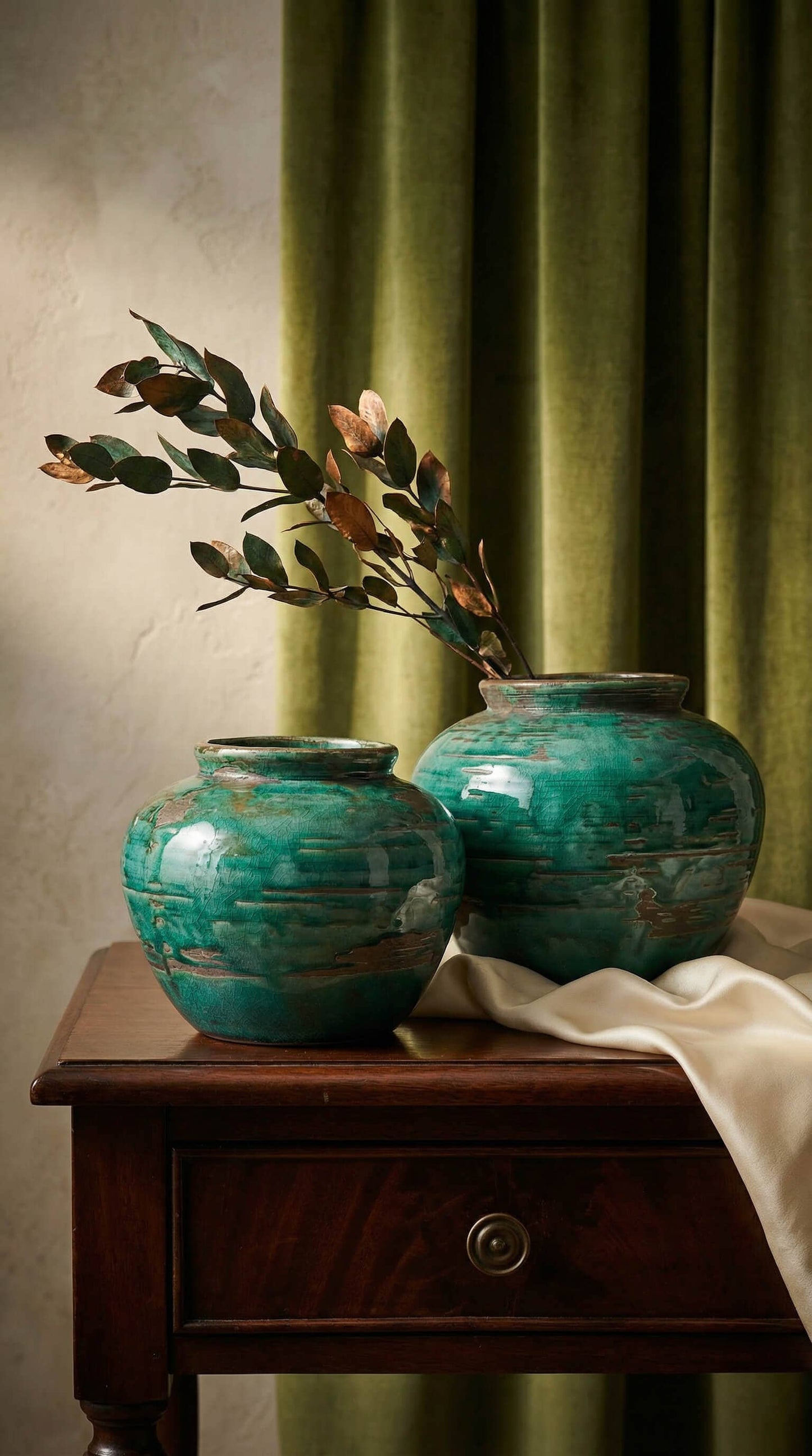 Ceramic Vase, Vintage Style, Emerald Crackle - Selva: Large