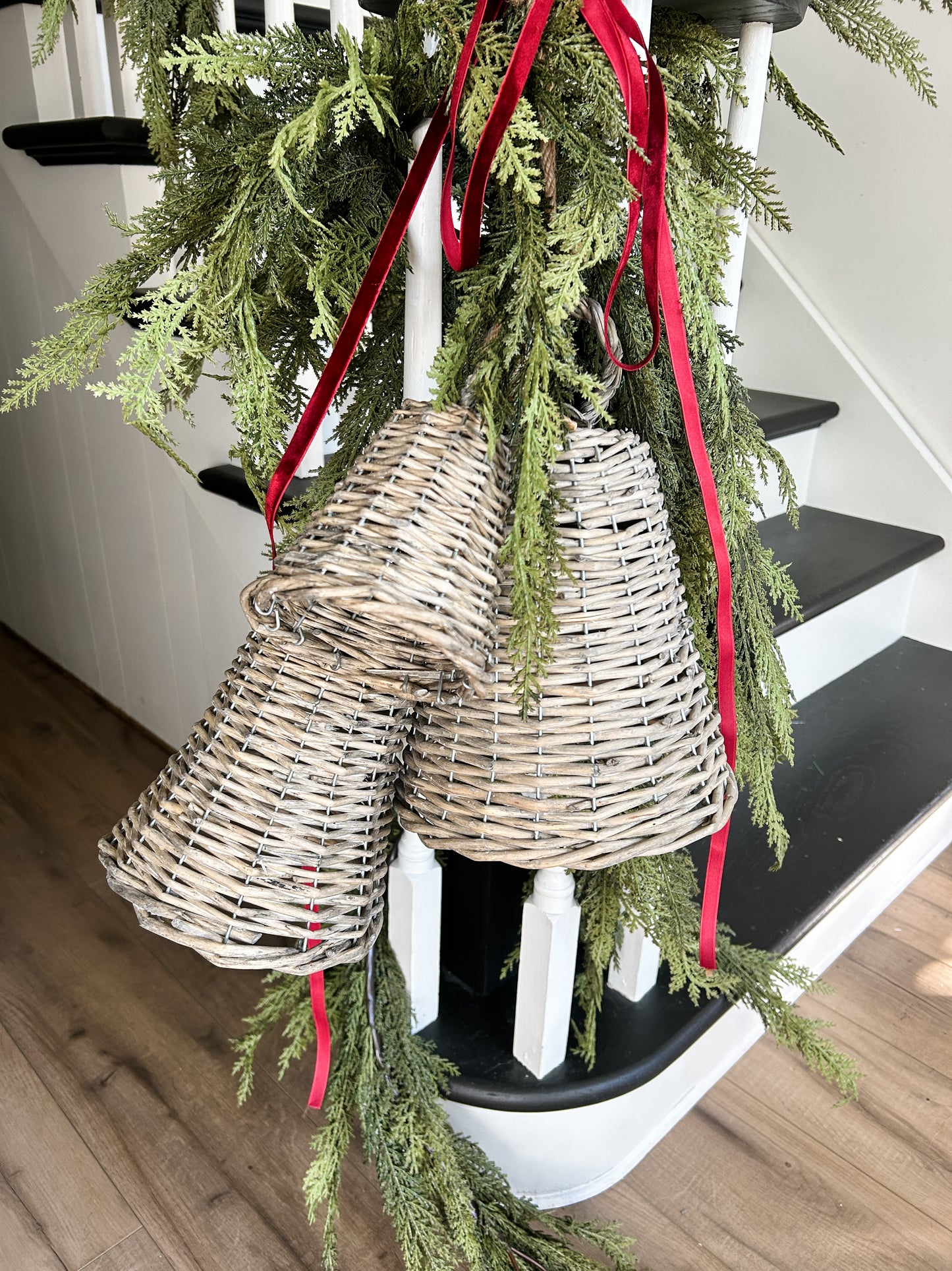 Holiday Willow Bells Set of 3