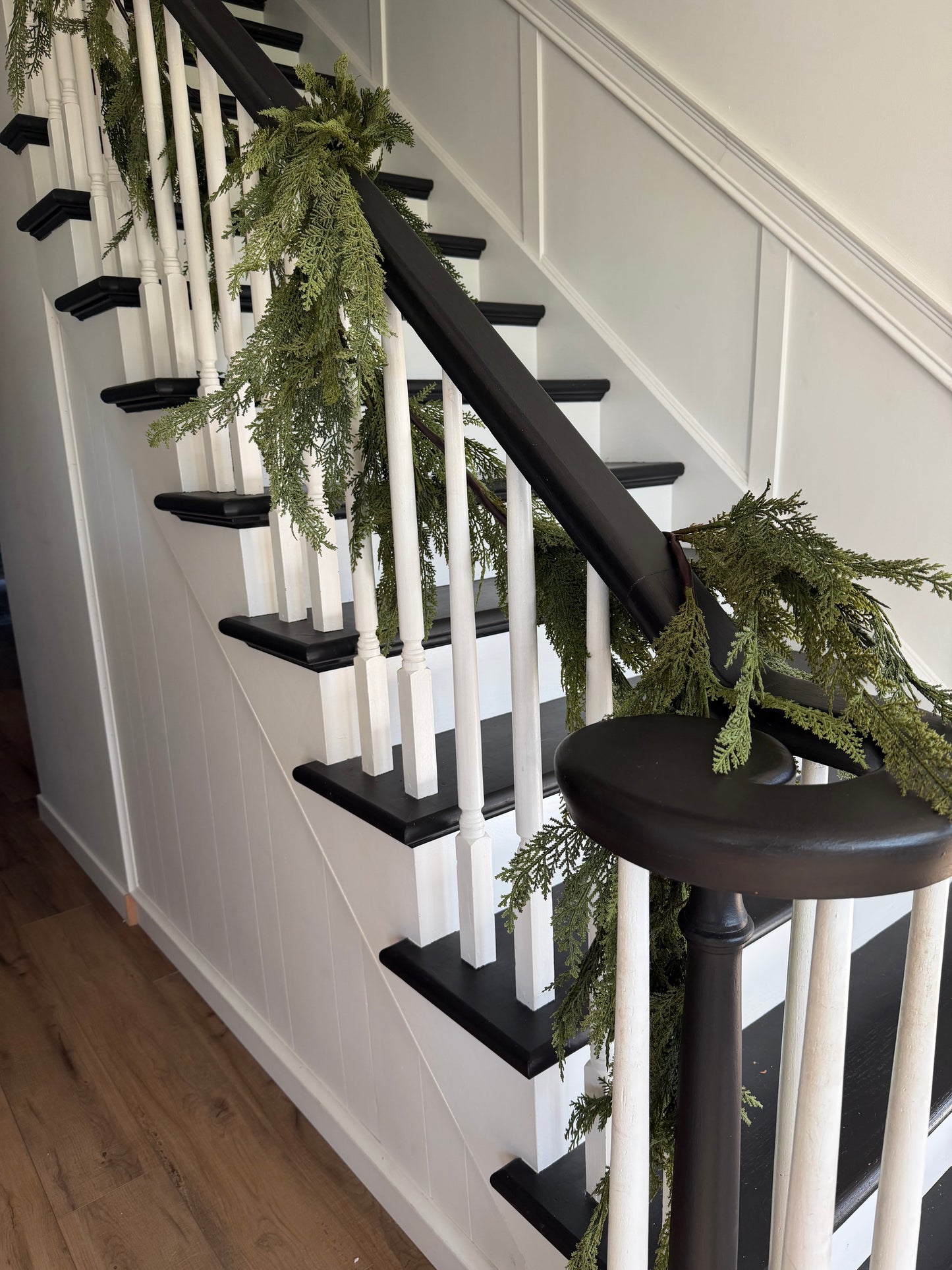 Real Touch Sequoia Cypress Banister Garland- 110"