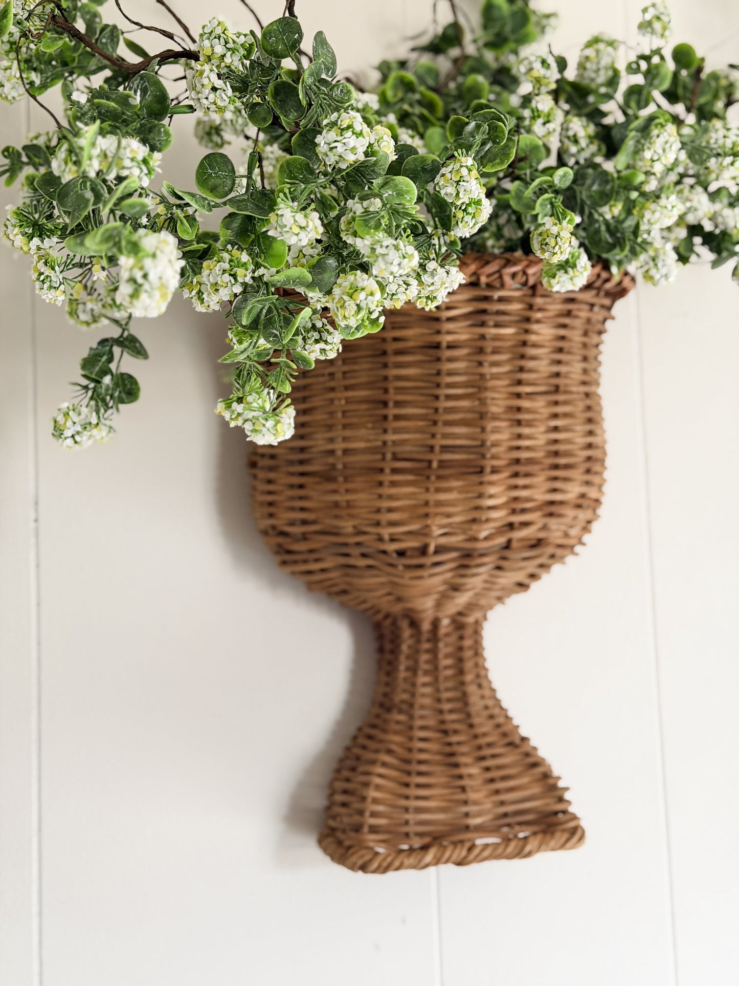 White Textured Ball Branch Garland Stem