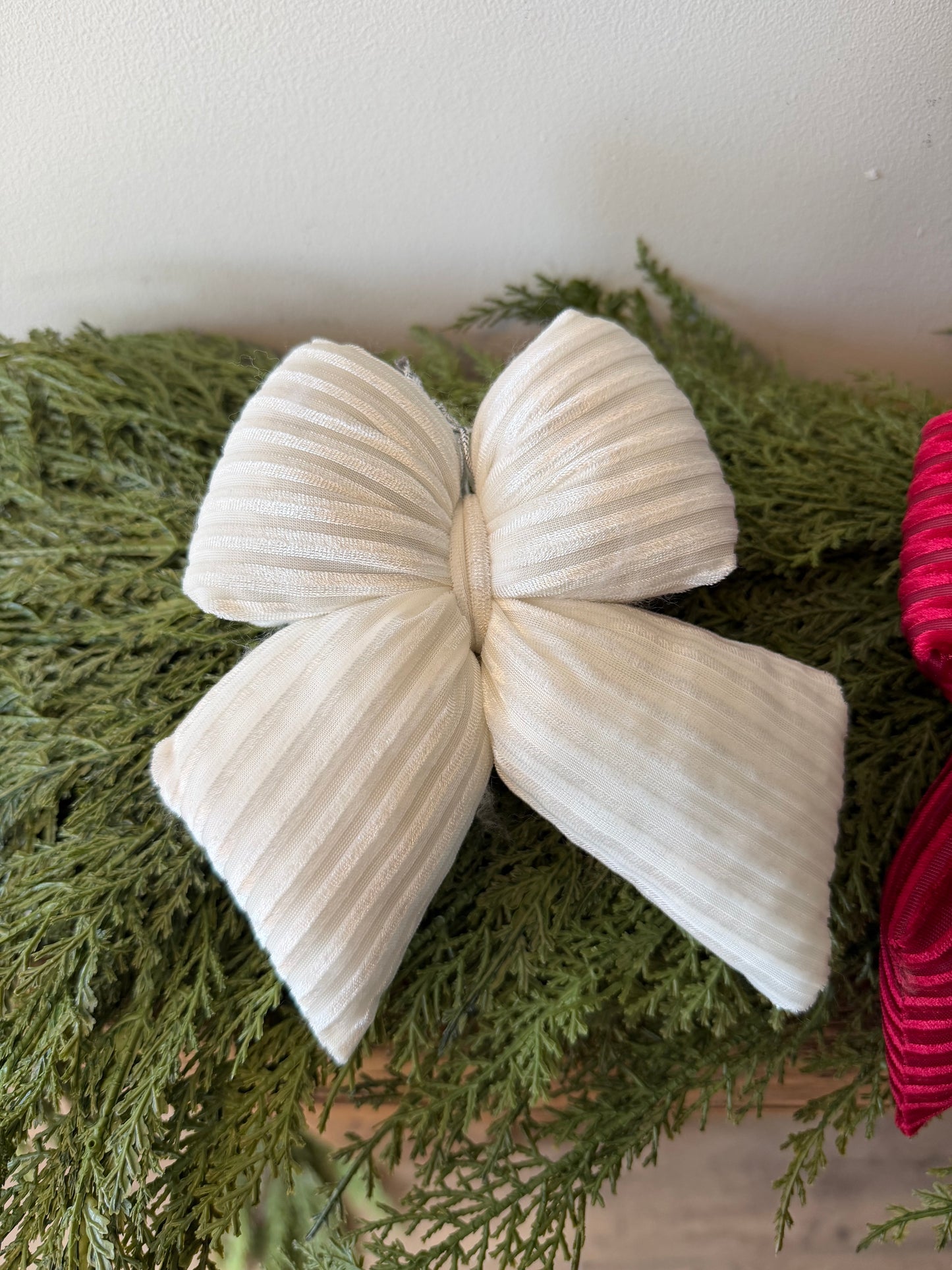 Small Velvet White Puffy Bow