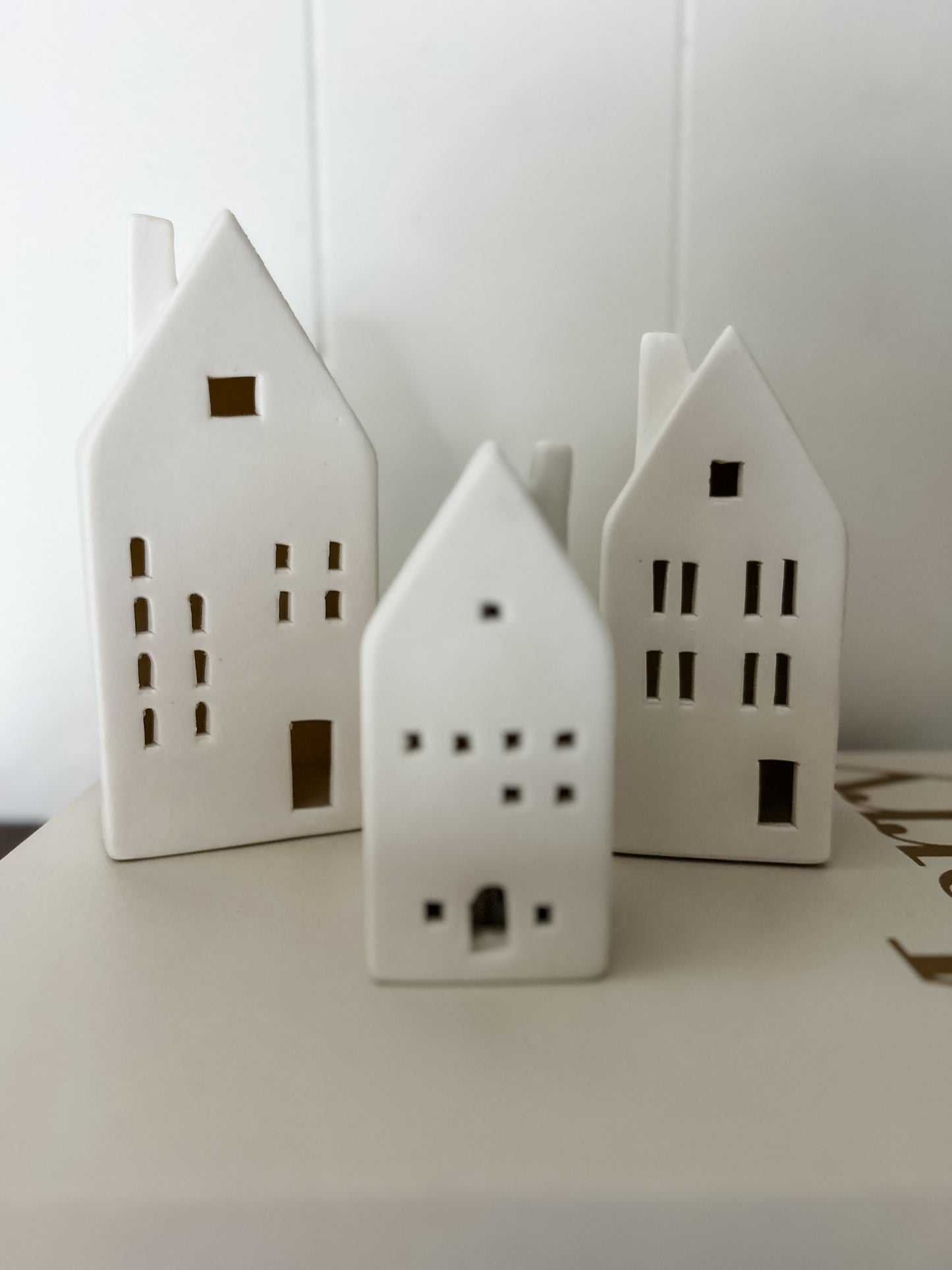 Light Up Holiday House Set of 3- StyleB