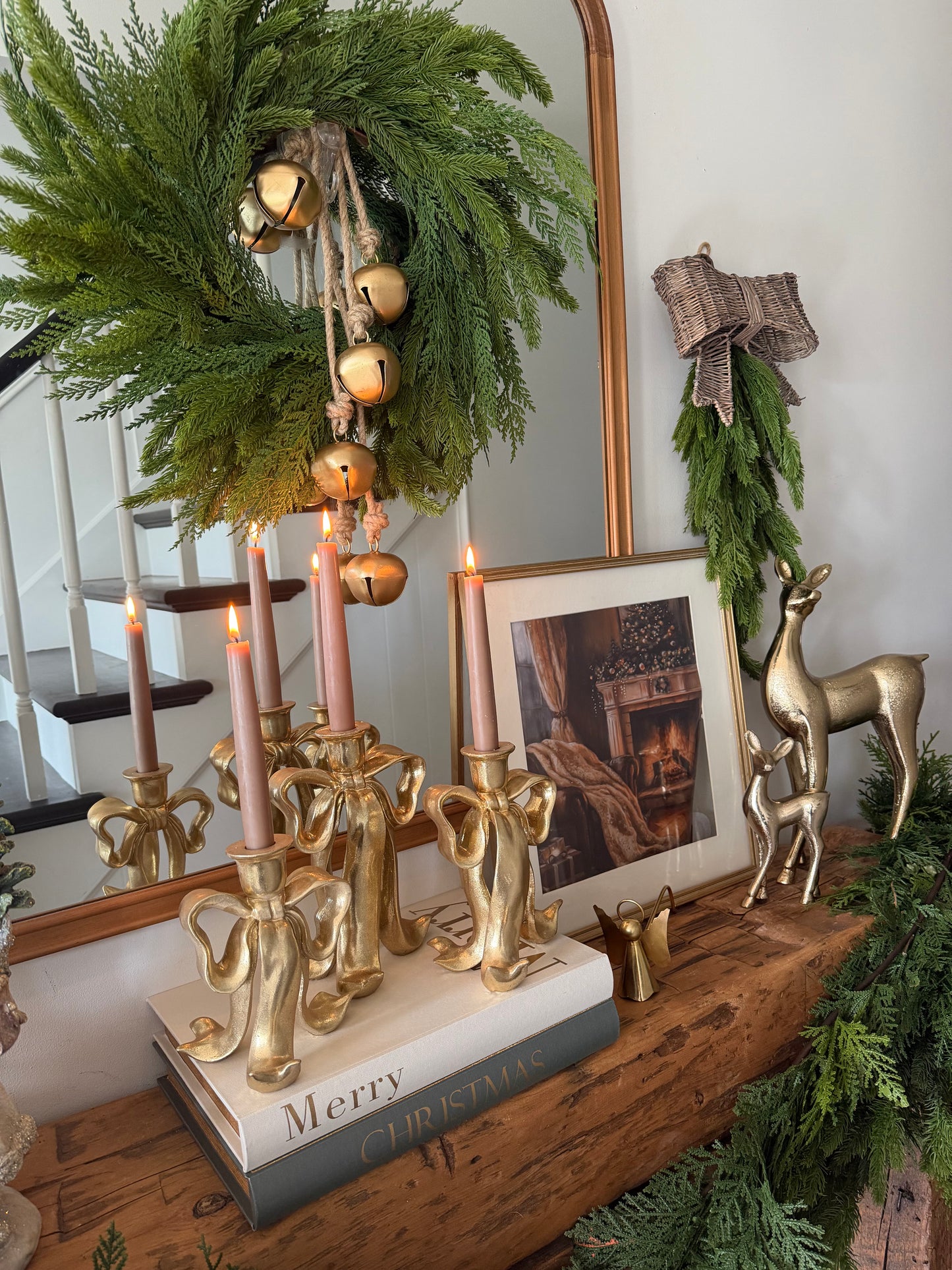 Bow Taper Candle Holder