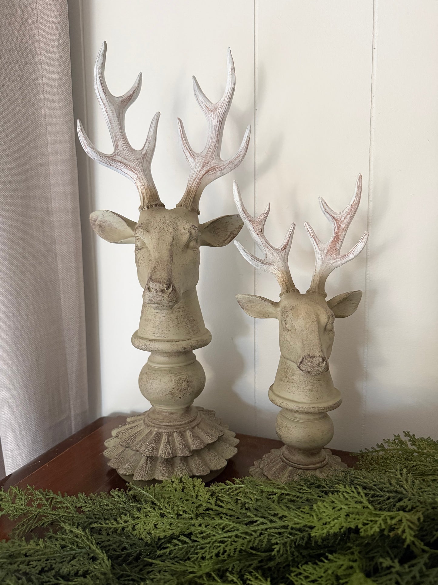 Neutral Reindeer Busts Assorted