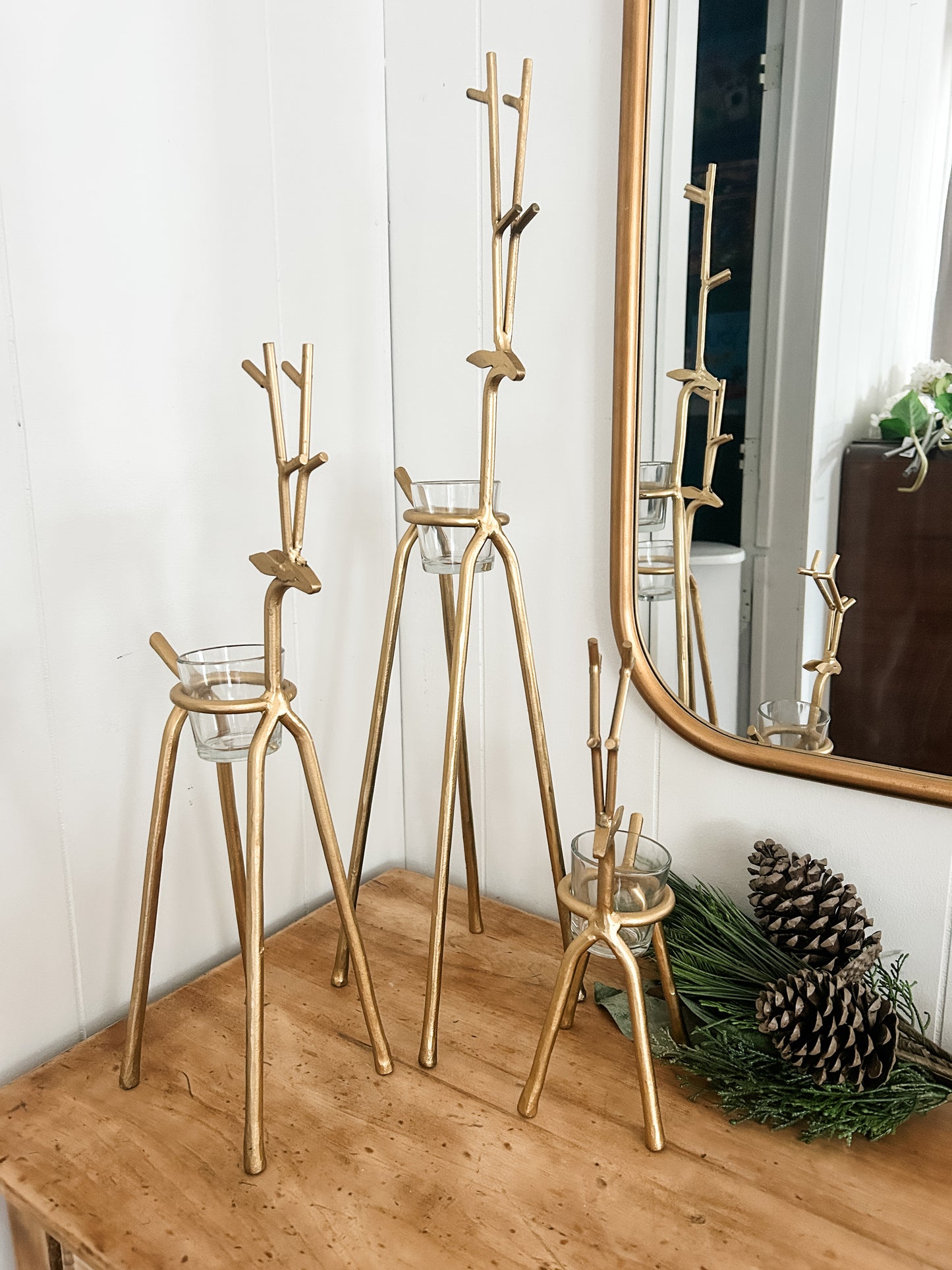 Metal Gold Reindeer Tealight Holders Set of 3