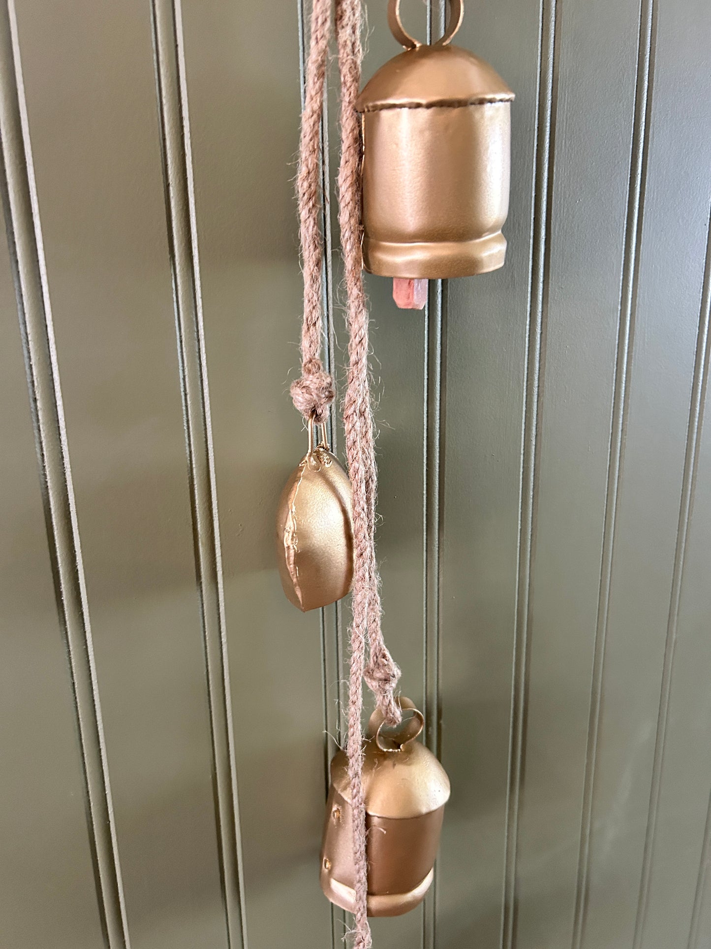 Antique Bell & Jute Rope Swag