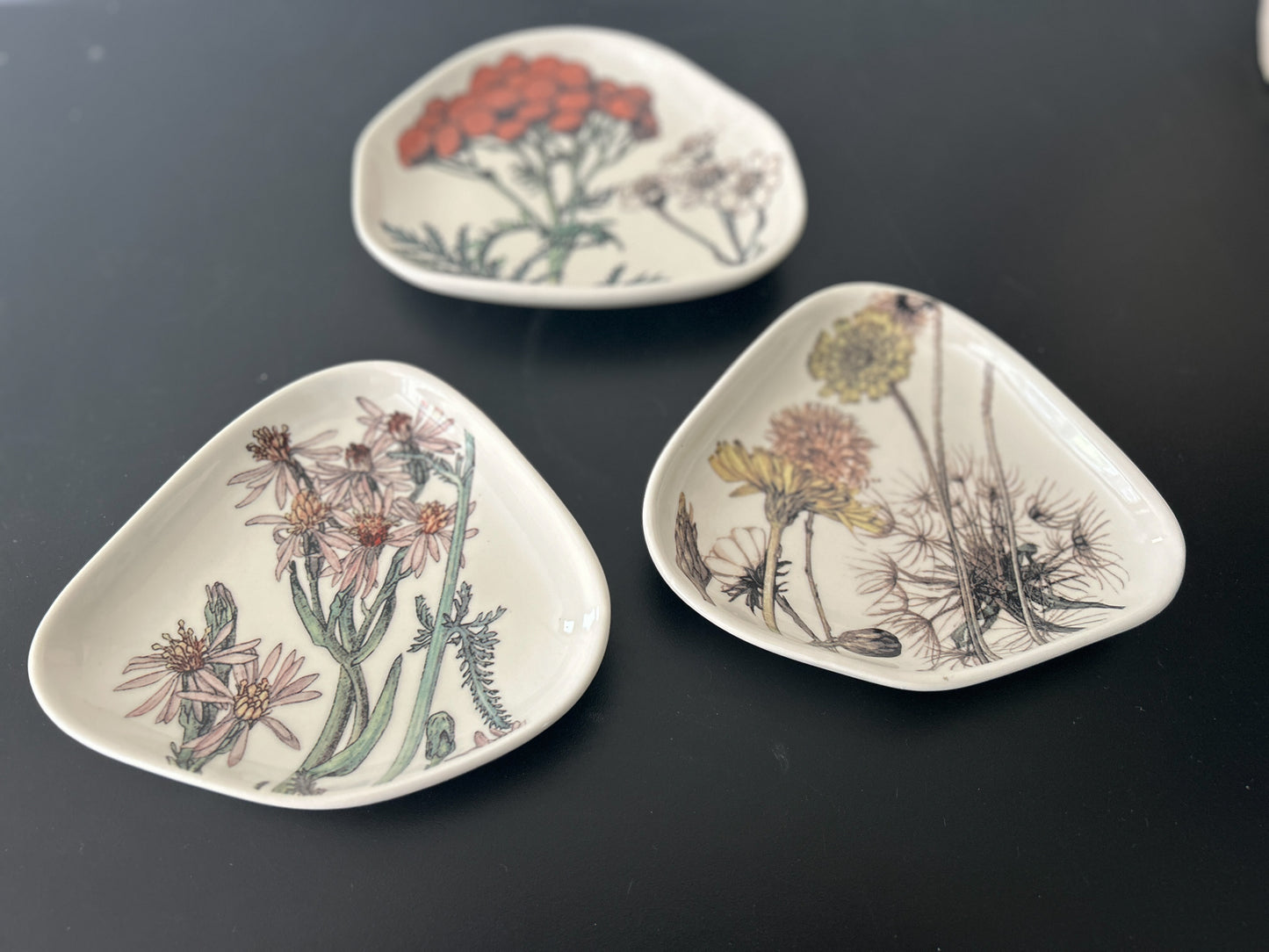 Floral Organic Stoneware Tidbit Dish Assorted