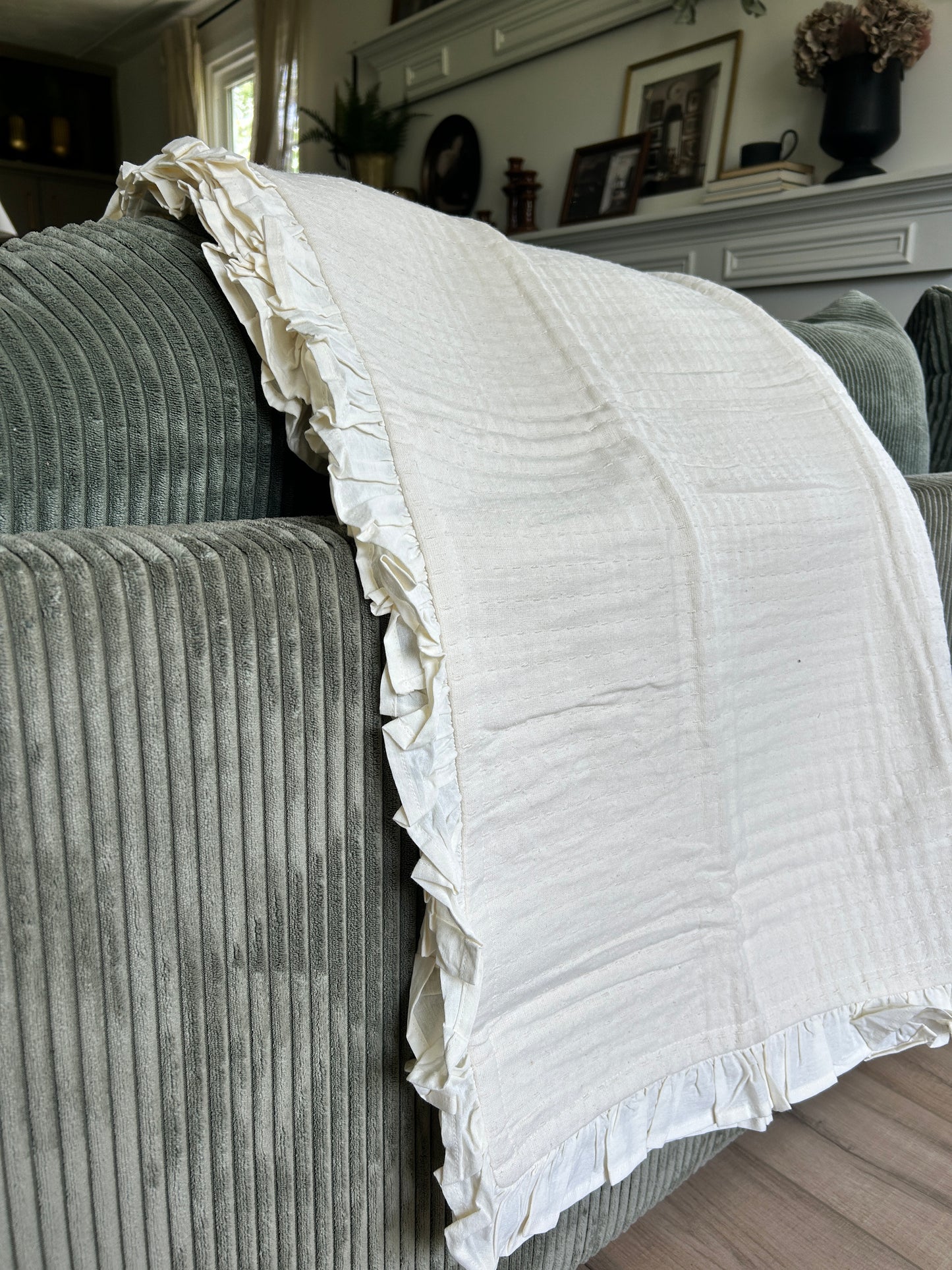 Cream Ruffle Throw Blanket