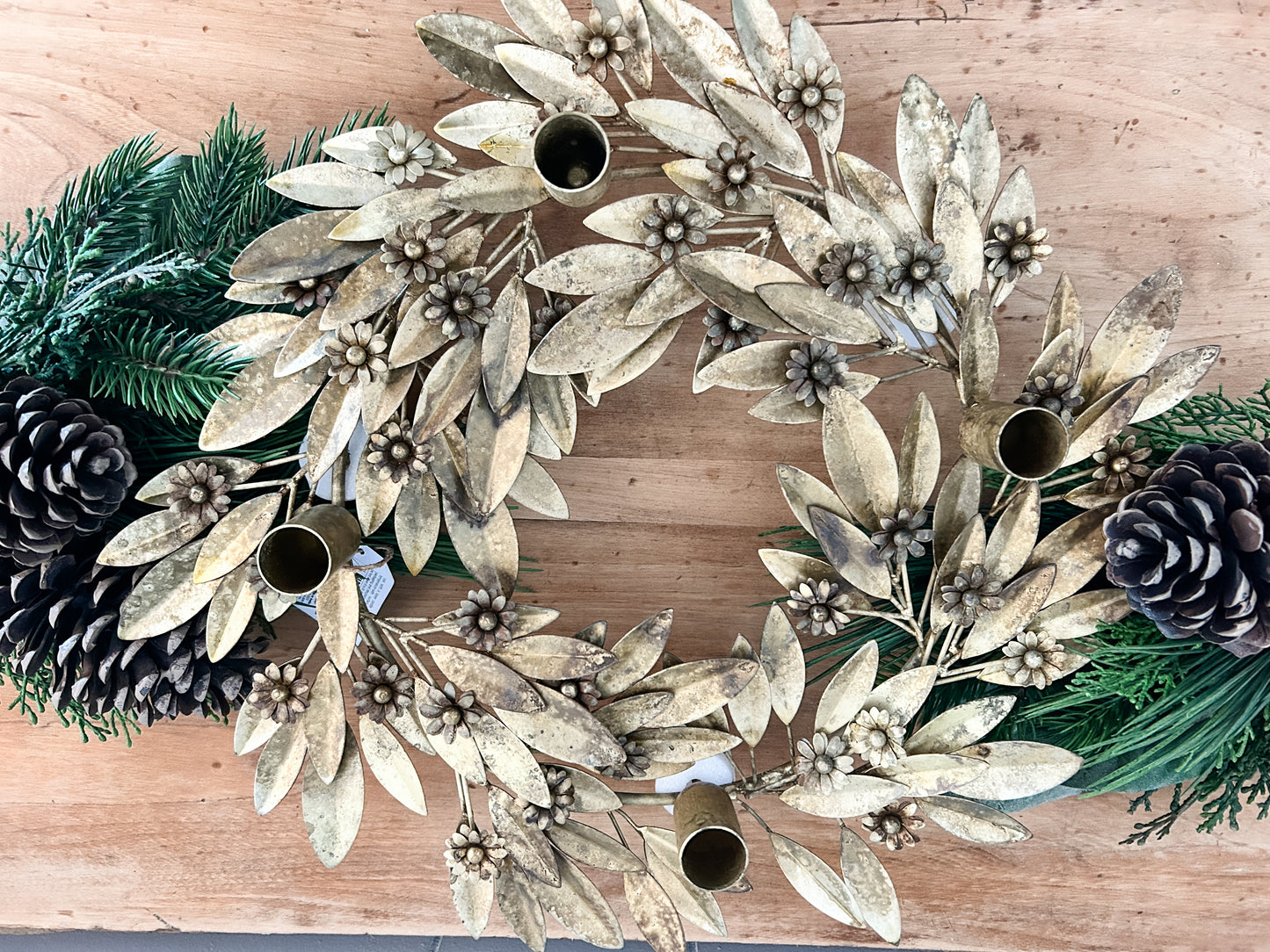 Botanical Wreath Taper Candle Holder