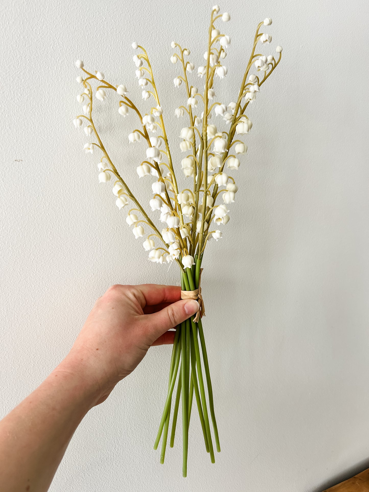 White Real Touch Lily of the Valley Bundle