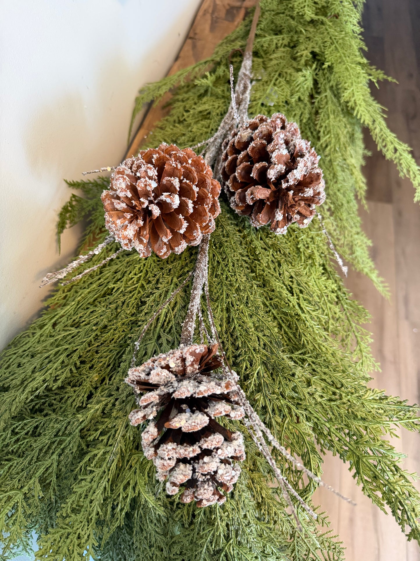 Large Pinecone Glitter Stems