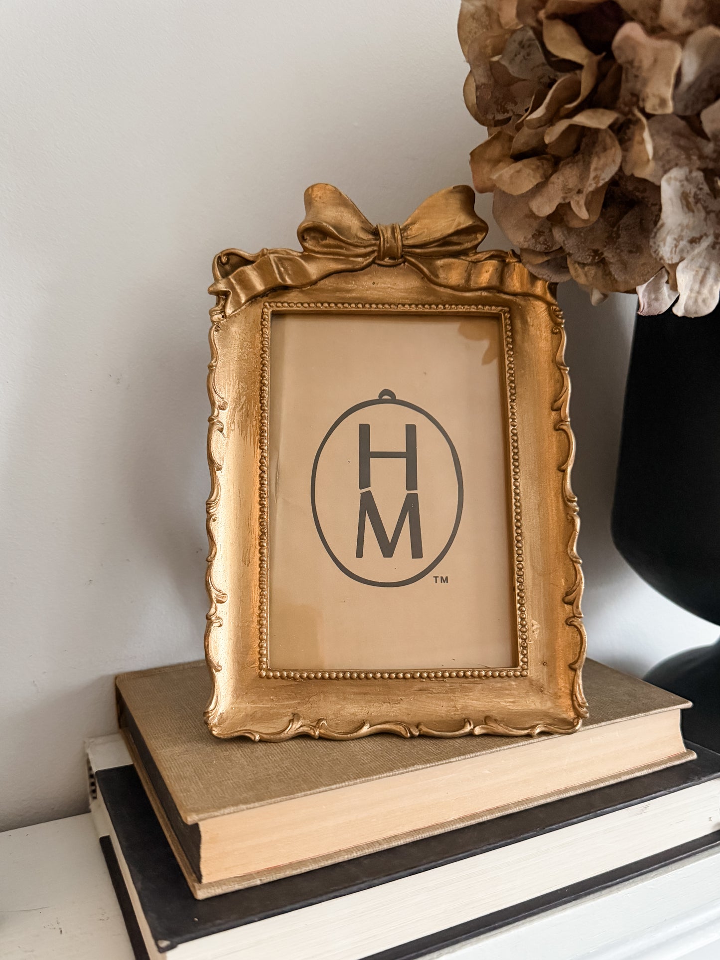 Gold Resin 4x6 Bow Frame