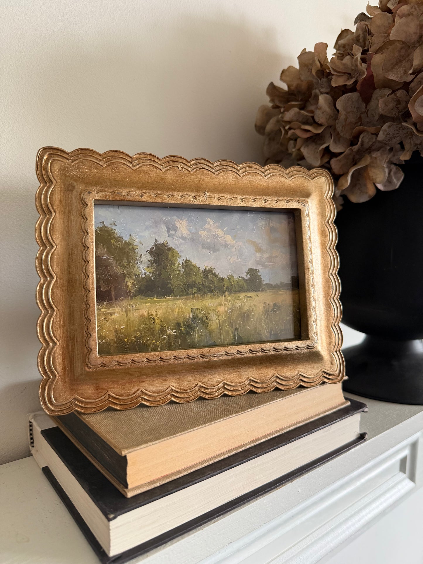 Gold Triple Scallop 4" x 6" Frame