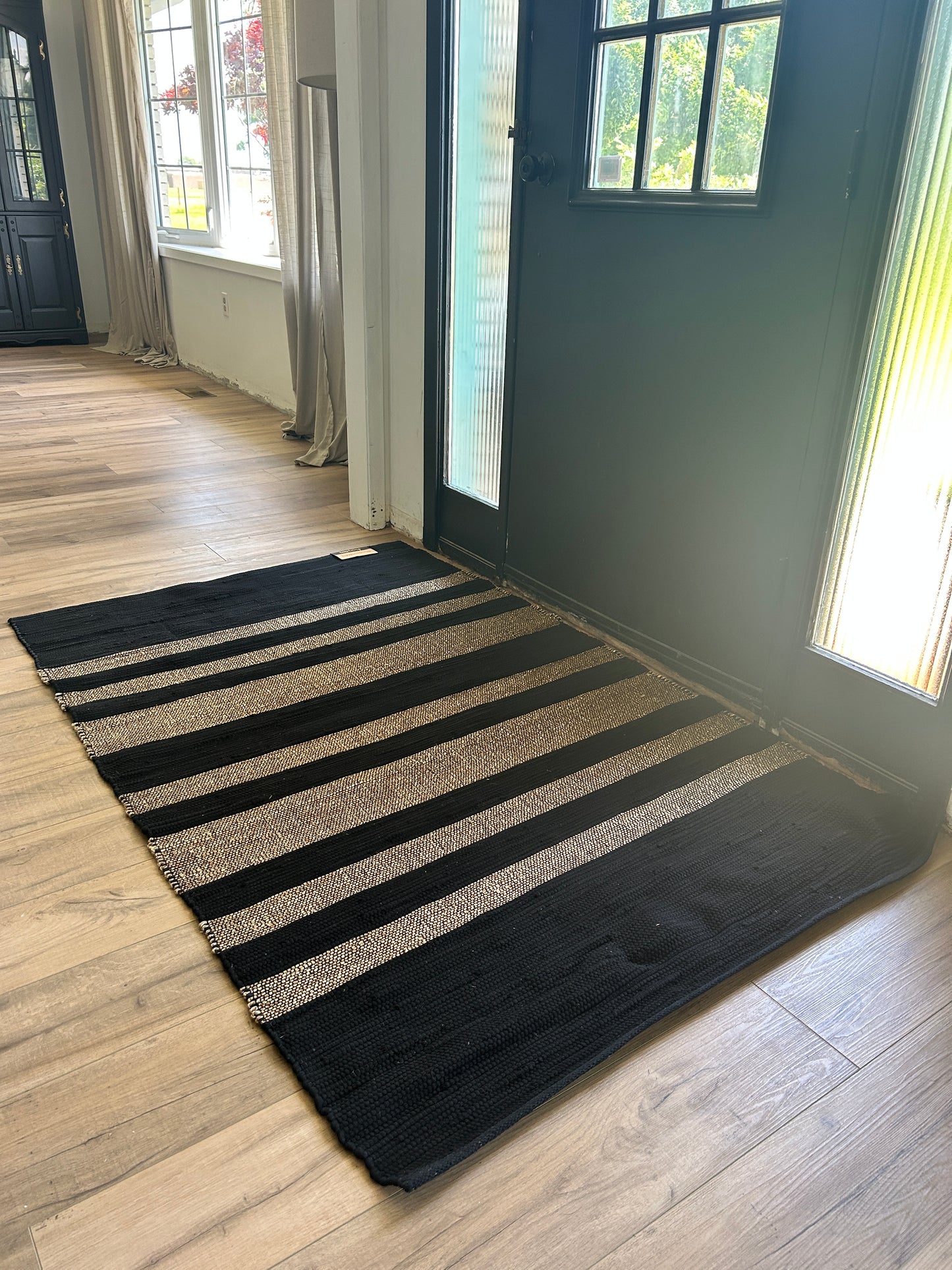 Tai Stripe 4 x 6 Black Seagrass Rug