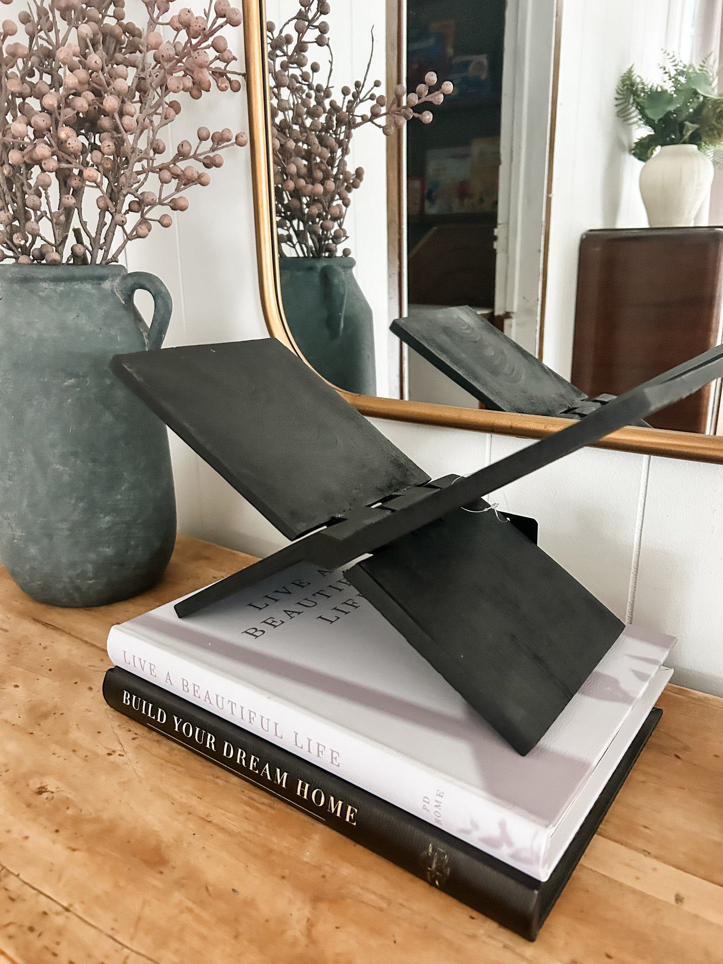 Black Wood Magazine/Book Holder