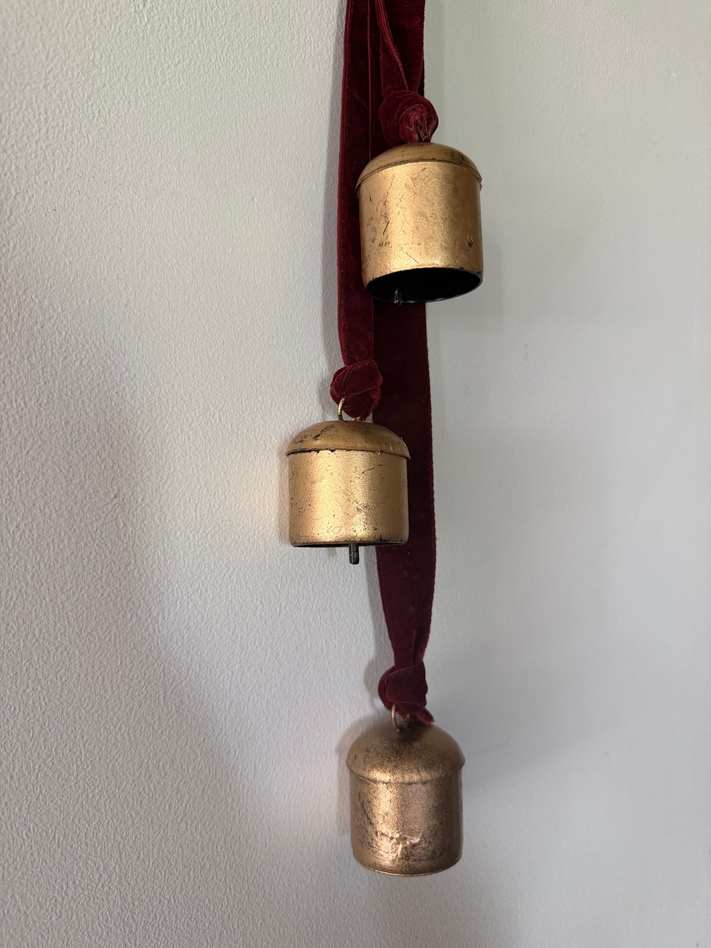 Burnt Gold Maroon Velvet Bell Hanger