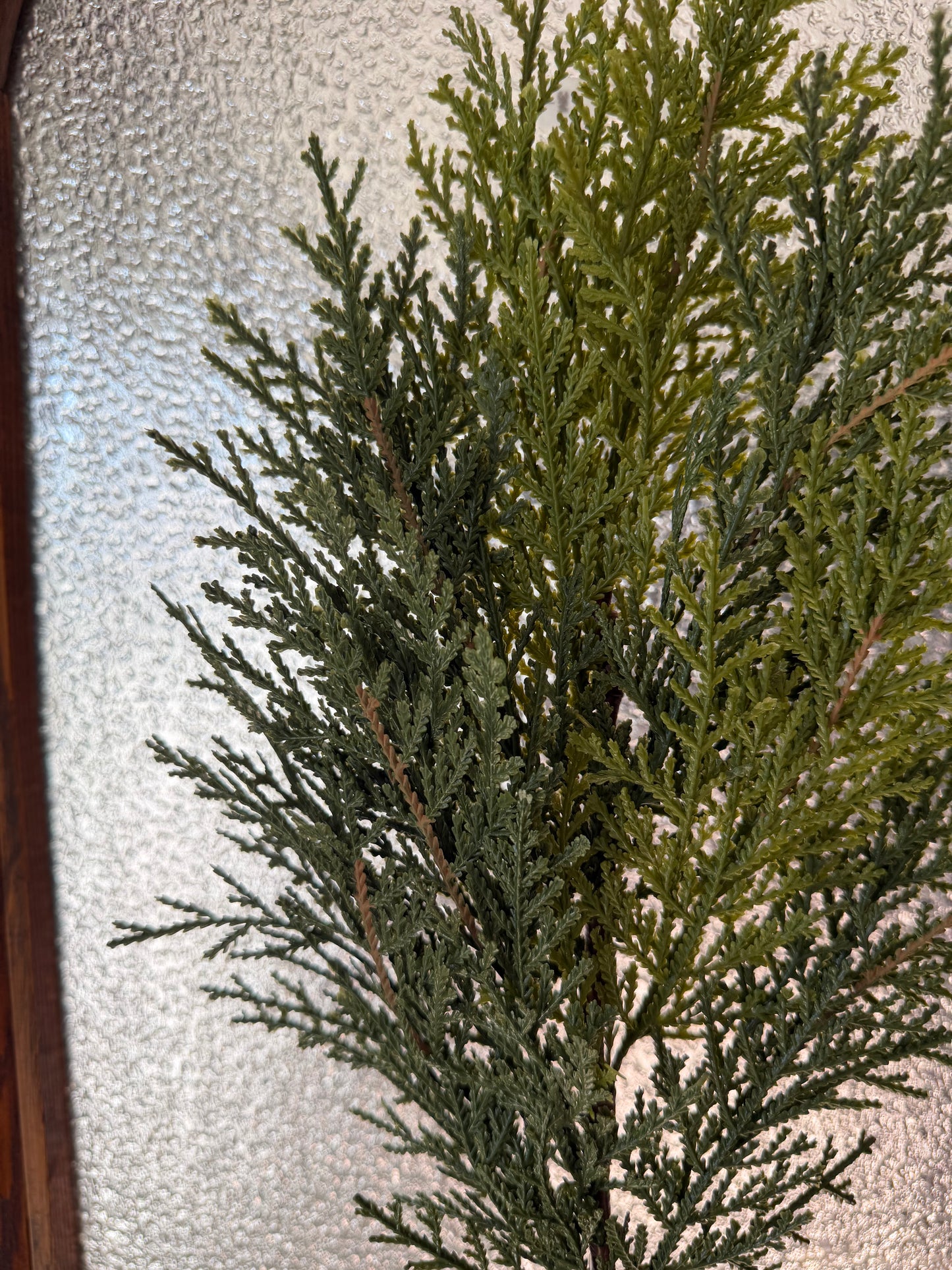Real Touch Northern White Cedar Spray- 23.5"