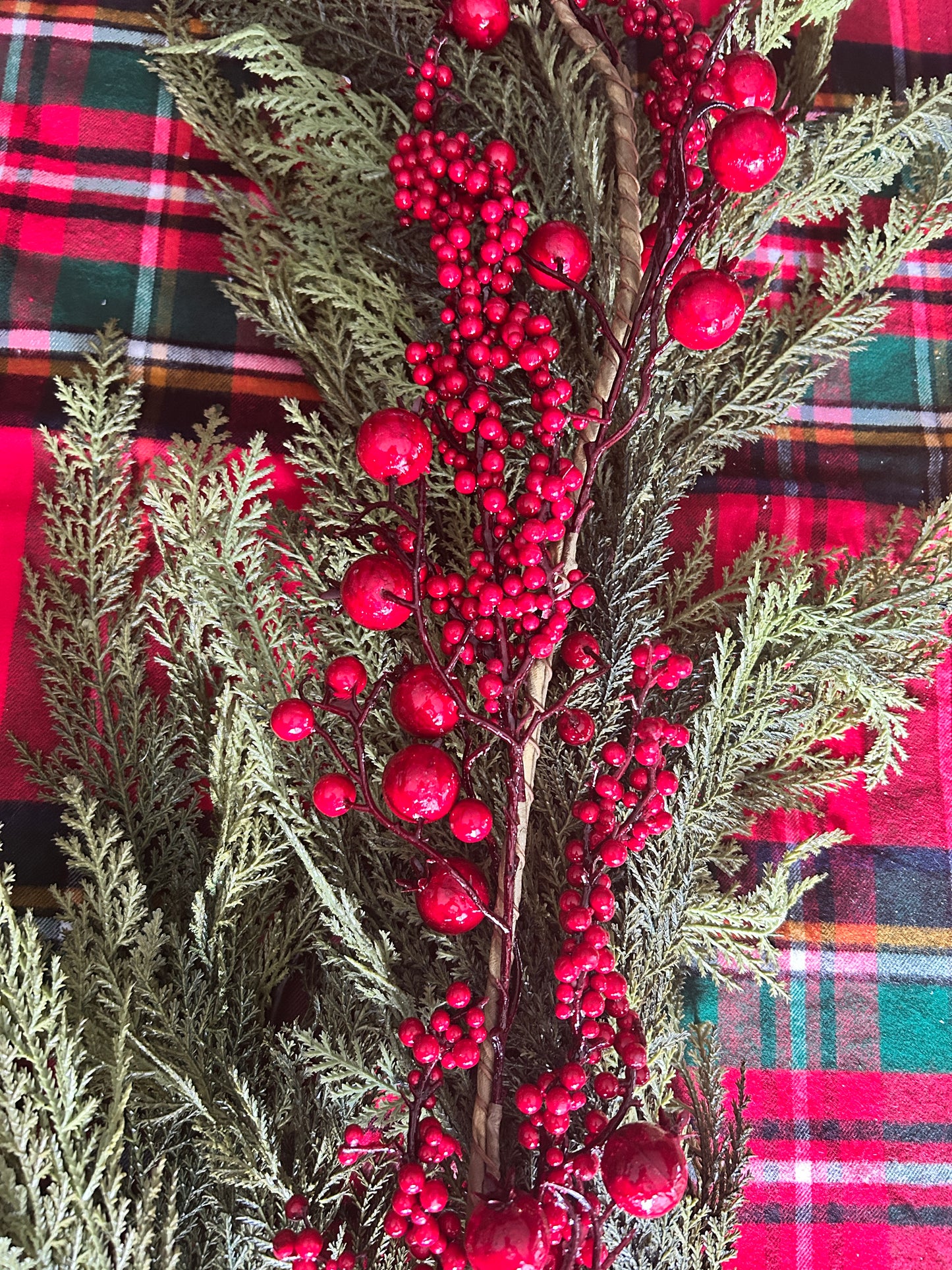 Red Mixed Berry Garland