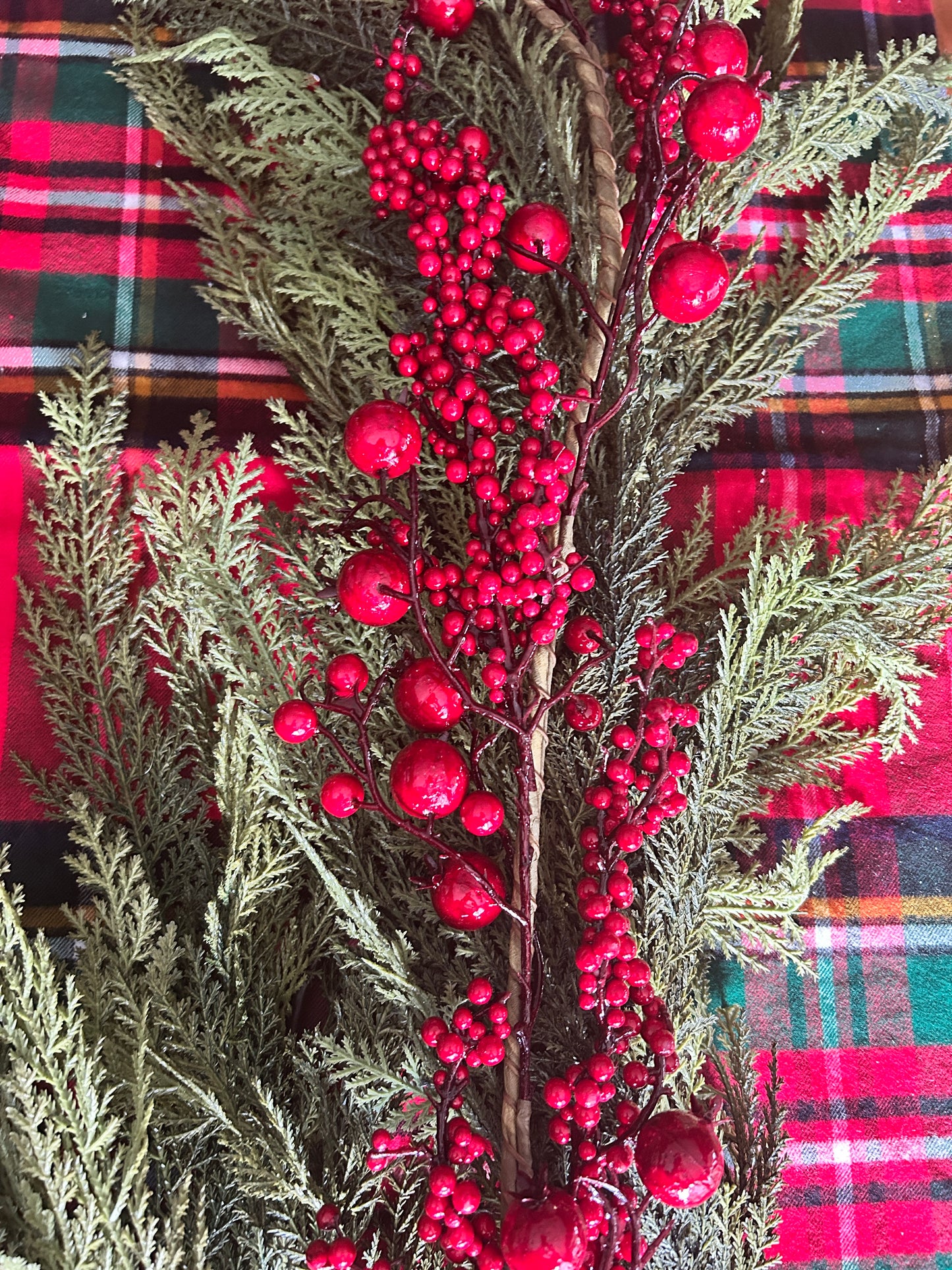 Red Mixed Berry Garland