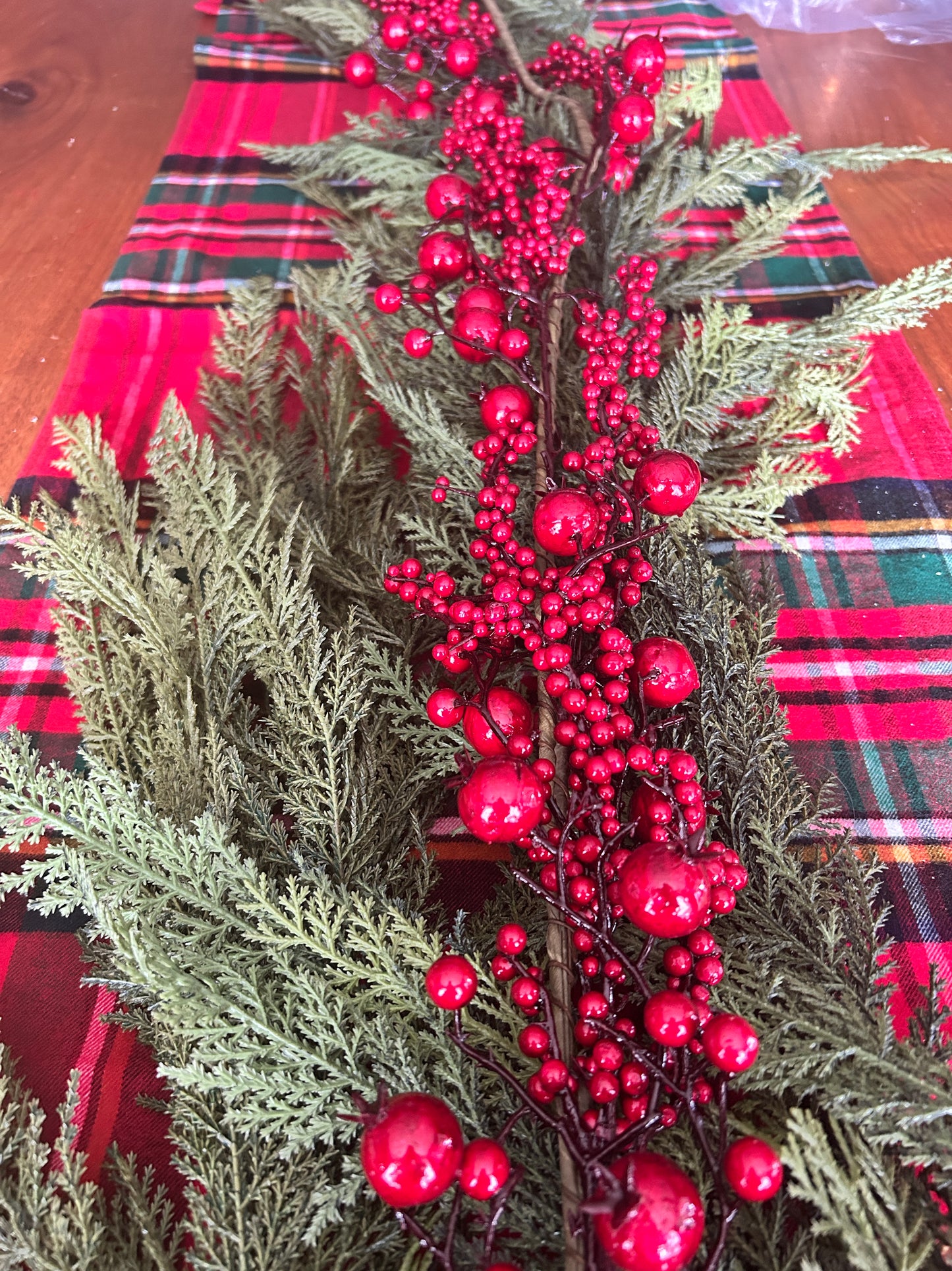 Red Mixed Berry Garland