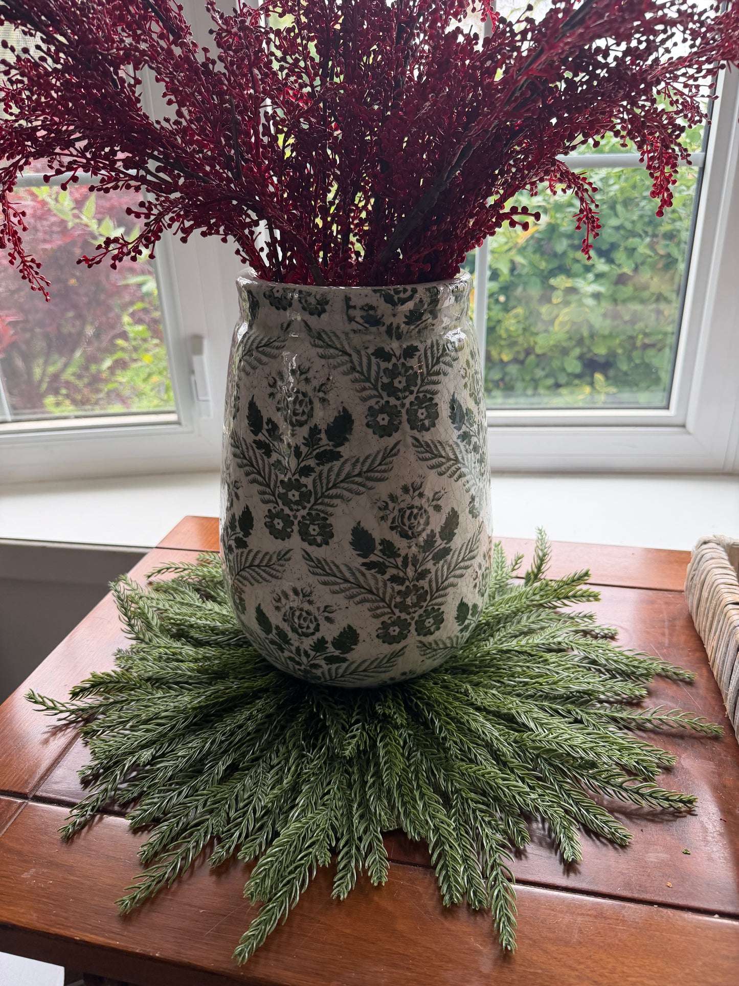 Real Touch Cedar Placemat Centerpiece