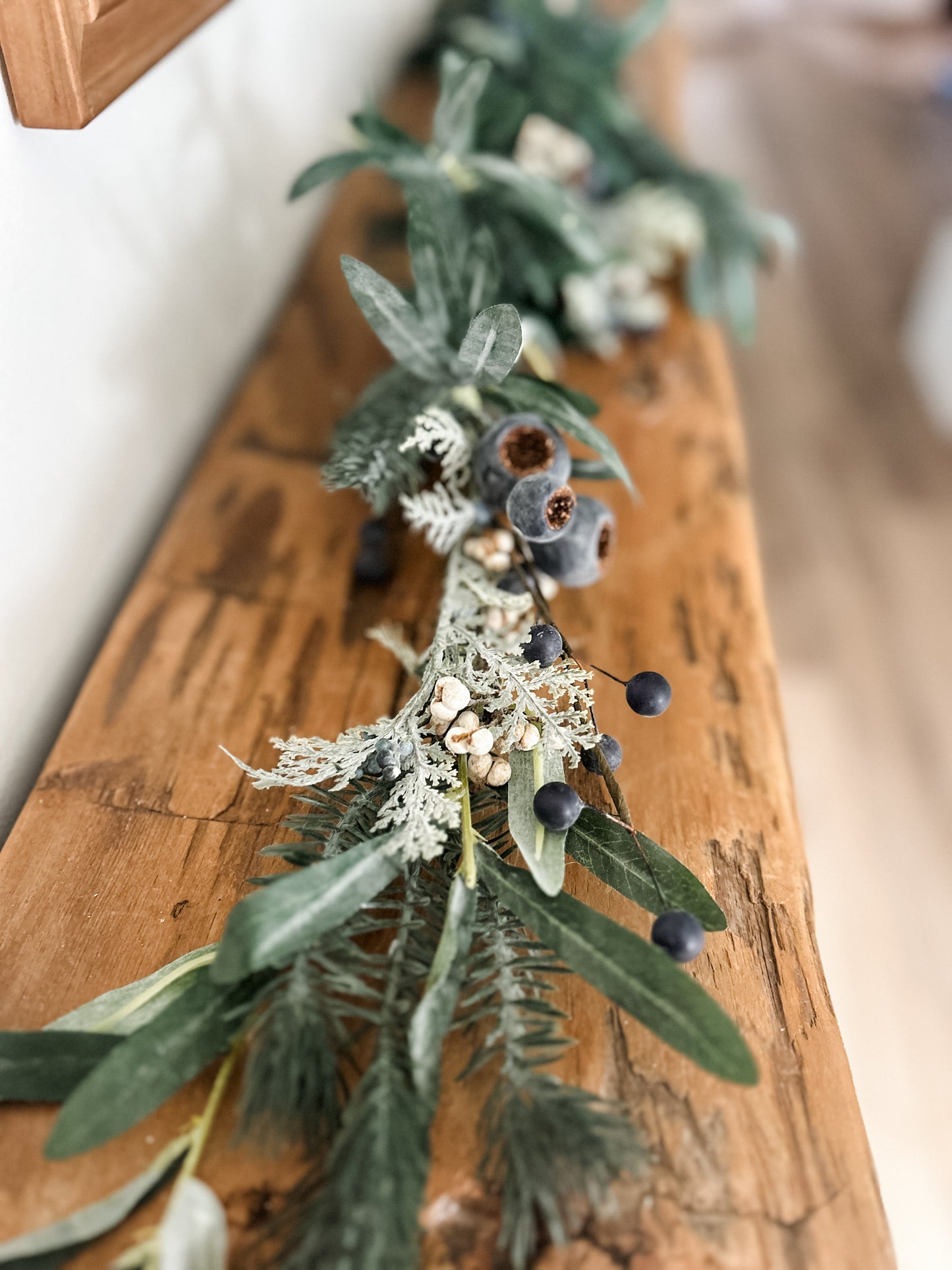 Mixed Blueberry Garland