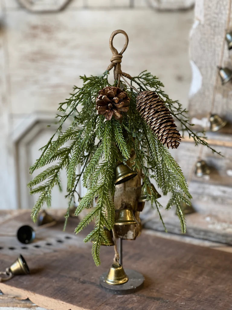 Crescendo Hanging Bells & Greenery