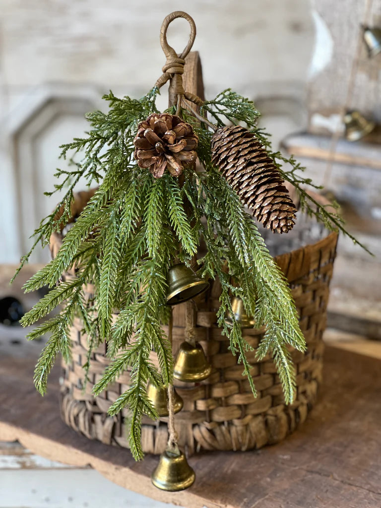 Crescendo Hanging Bells & Greenery